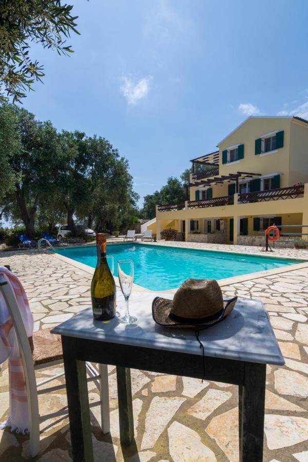 Villa Elaia Suites & Apartments No.3 Gaios Buitenkant foto