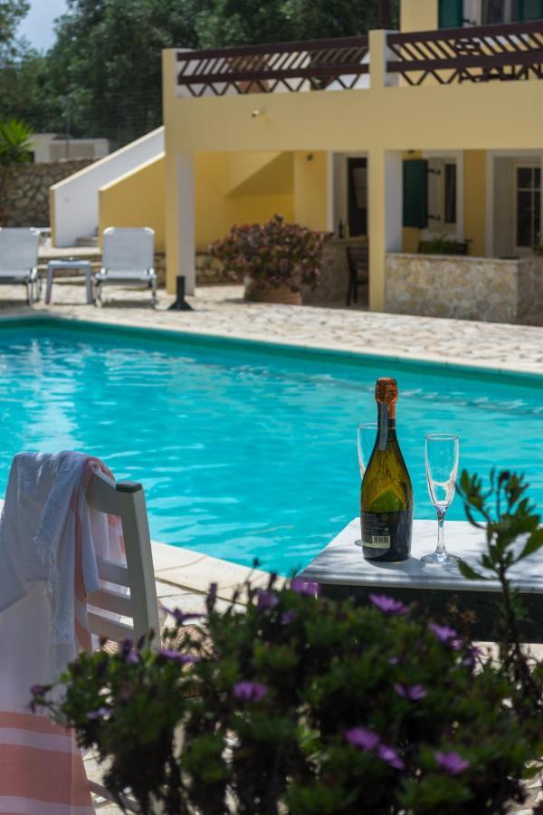 Villa Elaia Suites & Apartments No.3 Gaios Buitenkant foto