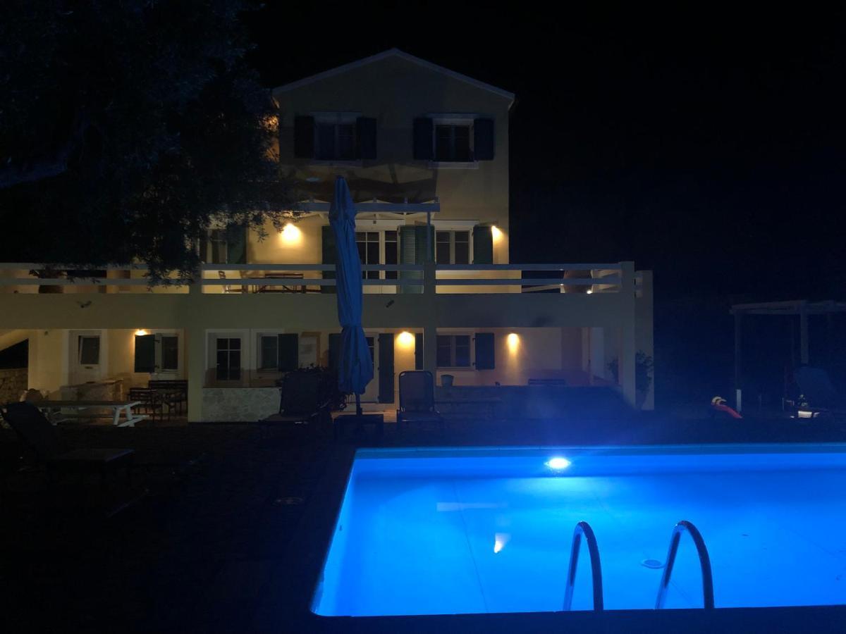 Villa Elaia Suites & Apartments No.3 Gaios Buitenkant foto